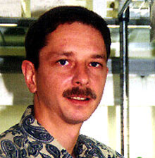 owen.jpg (26611 bytes)